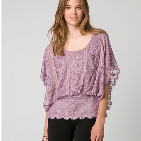 NWT Brand new lace top-2 color available- Size S - Picture 2 of 4